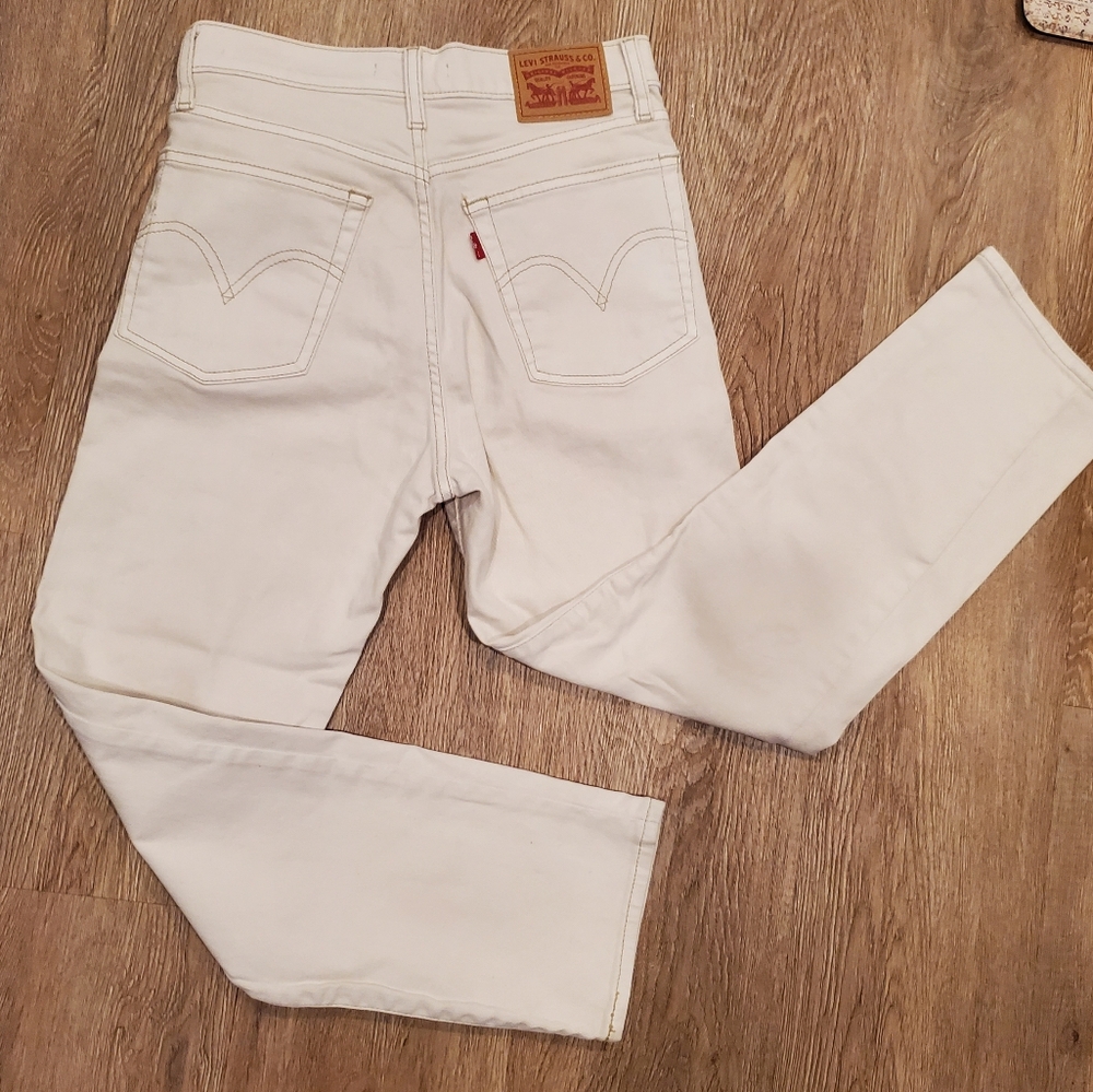 Levi's Women's Cream Jeans